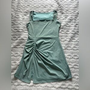 Elegant Green Sleeveless Dress